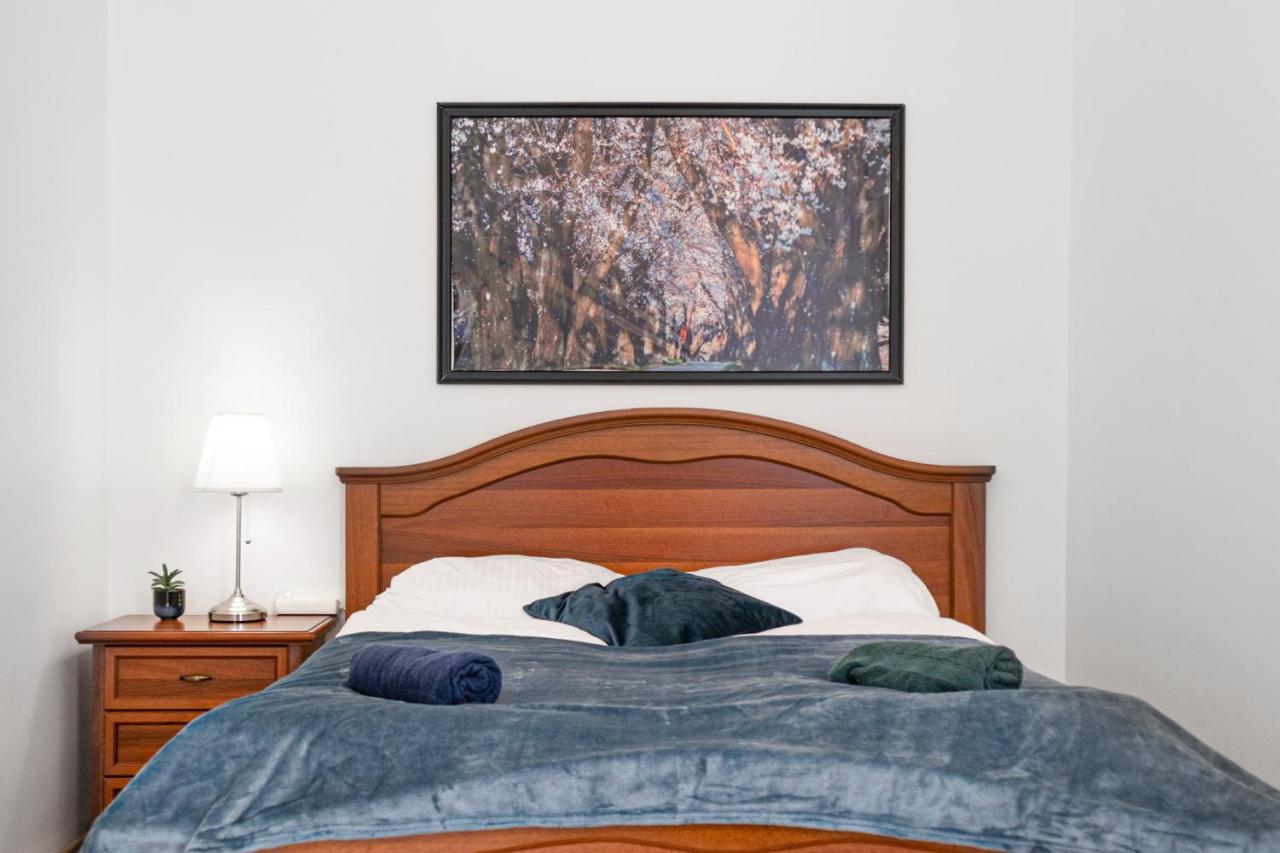 Budget & Friendly 1br Well Connected Appartement *